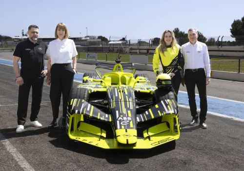 Światowa premiera: Opel prezentuje prototyp GEN4 dla Formuły E