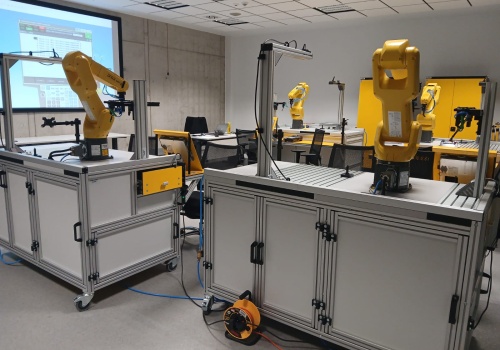 Nowe kwalifikacje, nowe możliwości – szkolenia dla branży tworzyw sztucznych