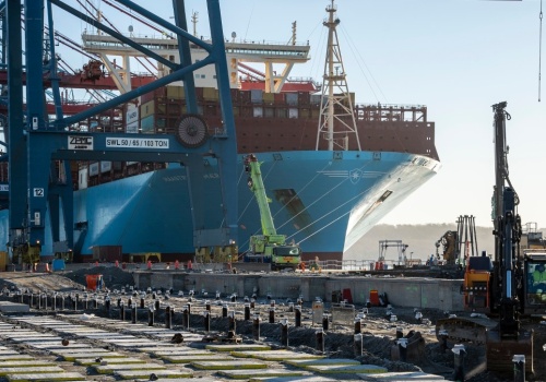 Największy port w tej części Europy. Przyjmie ogromne statki