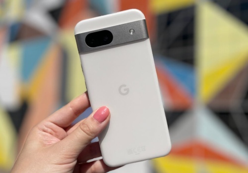 To koniec małych smartfonów? Nowe informacje nie pozostawiają złudzeń