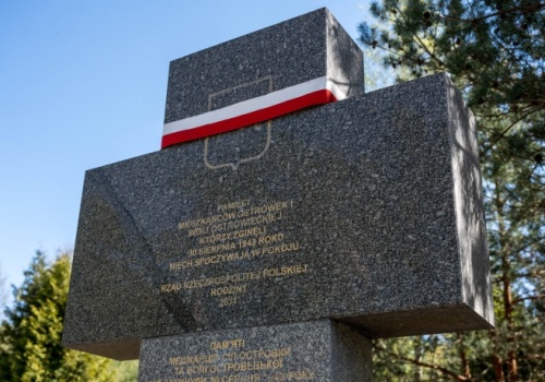 IPN: poszukiwania w Ostrówkach to dobry znak, ale jeszcze nie przełom