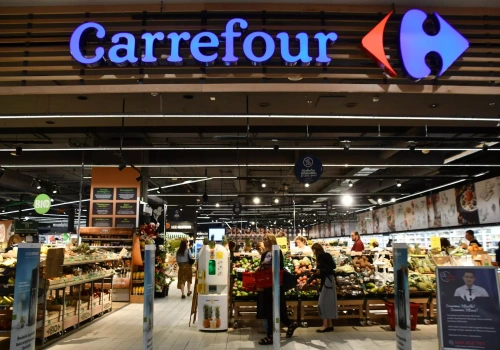 Carrefour ze wzrostem sprzedaży LfL po pierwszym kwartale. Polska kurczy się w oczach