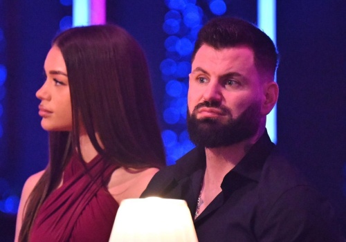 Publicznie ogolili głowę Wojtkowi Goli. Niewiarygodne sceny na oczach ludzi