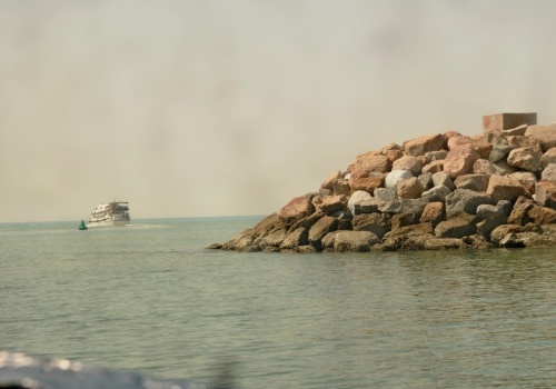 Nowe fakty w sprawie cieśniny Ormuz. Świat poczeka dłużej na jej pełne odblokowanie