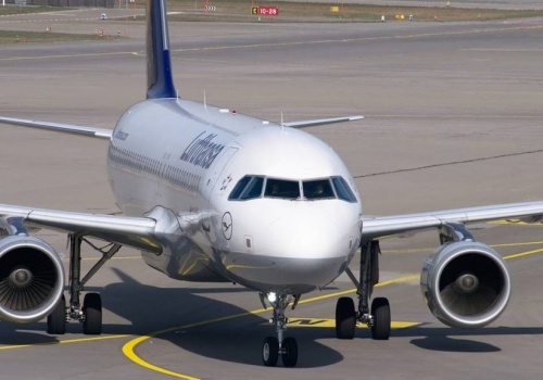 Kryzys paliwowy uderza w linie lotnicze. Samoloty przestają latać