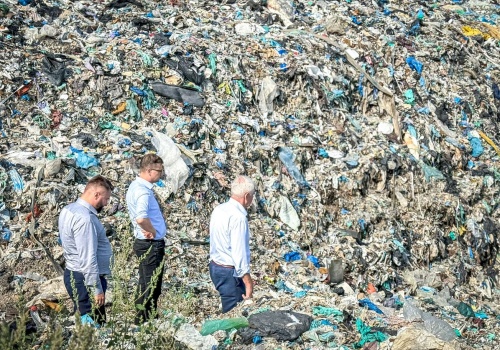 Marszałek rozpoczął proces zamykania wysypiska w Giebni