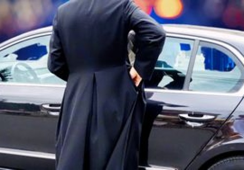 Wstydliwa wpadka księdza. Prokuratura wysyła akt oskarżenia