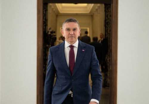 Poseł Lewicy: Niech roboty płacą podatki na nasz dochód gwarantowany