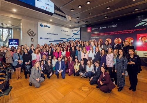 Patronaty: Ring the Bell / Ring the Bell for Gender Equality na GPW