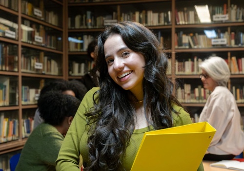 Nie czerwony, nie żółty. Psychologowie ujawnili kolor osób z wysokim IQ. 