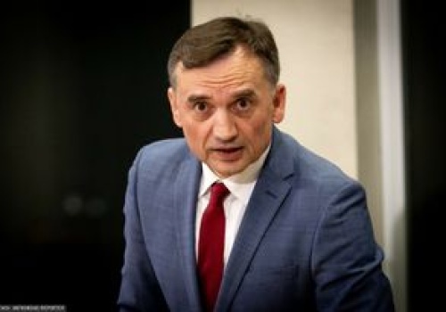 Ten kraj rozważa Ziobro? Nowy kierunek po wyborach na Węgrzech