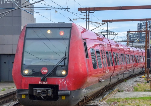 Czołowe zderzenie pociągów w Danii. Kilka osób odniosło obrażenia