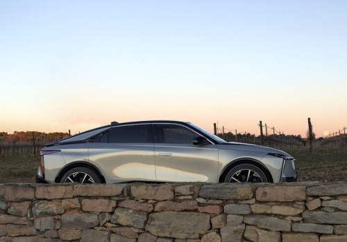 Ta francuska marka ma coraz większy problem w Europie. Przegrywa już nawet z Xpengiem