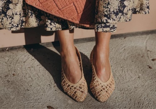 50-tko, te ażurowe półbuty Rieker są lekkie jak piórko. Komfort dla stóp non stop