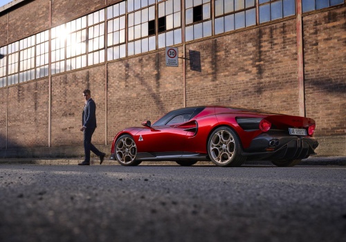 Alfa Romeo będzie się wyraźnie odróżniać od innych marek Stellantis. Nadchodzi zmiana polityki koncernu