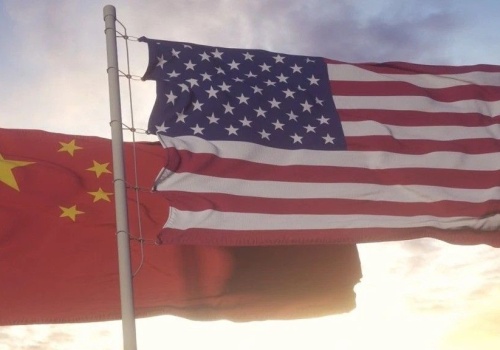 USA wojują, Chiny wygrywają. Kryzys przyspieszy dekarbonizację?