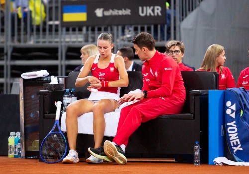 STS kod promocyjny: 267 zł za zwycięstwo Magdy Linette w meczu z Ivą Jović