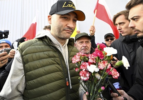 Ks. Michał Olszewski chce 450 zł zadośćuczynienia od Tuska?! Planuje pozwać premiera