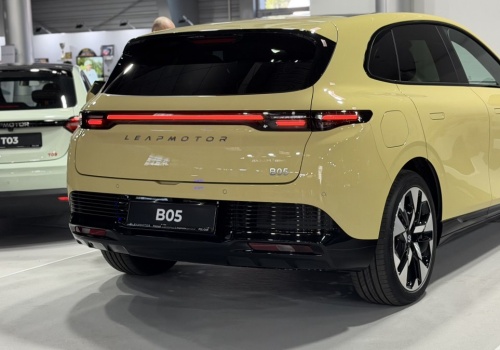 Leapmotor B05 już w Polsce. To elektryczny model z atrakcyjną ceną
