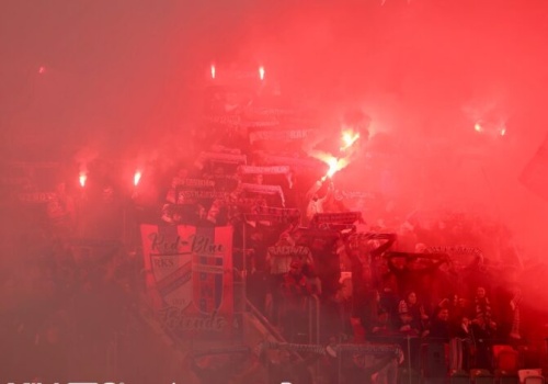 UEFA ukarała Raków Częstochowa po meczu z Fiorentiną. Jest grzywna i zawieszenie