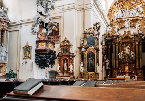 Znowu mniej. W Polsce spada liczba powołań, bezlitosne dane