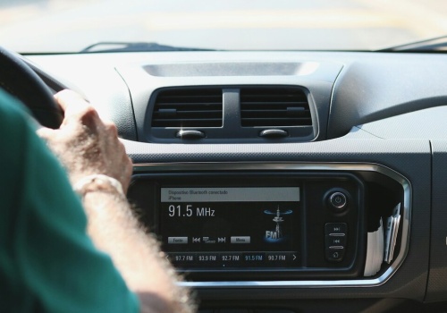 Zrobią zdjęcie przez szybę i naliczą opłatę. Poczta Polska rusza na łowy