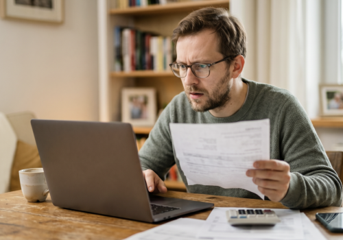 Miało być 3000 zł, jest 6000 zł. O tej pułapce przy zakupie domu na kredyt mało się mówi