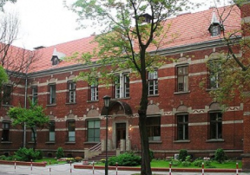 Kraków chce wydzierżawić zabytkowy budynek „Czerwonej Chirurgii”