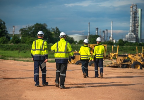 Polscy pracownicy utknęli w słabych firmach. Zasoby trafiają nie tam, gdzie powinny