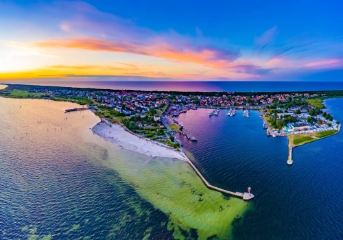 Prezydenci pokochali Polskie Palm Beach. Jest drogo, ale zamiast wakacji można wybrać turnus