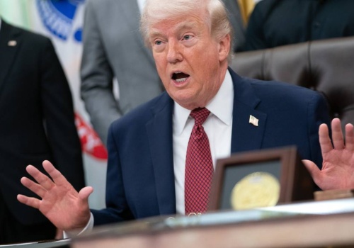 Bezwzględny rozkaz Trumpa w cieśninie Ormuz. 