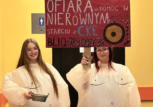 Maturzyści przebierańcy (NOWE ZDJĘCIA)