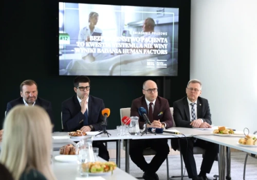 Raport NIL: 78% hospitalizacji z ukrytymi ryzykami. Human Factors w centrum uwagi