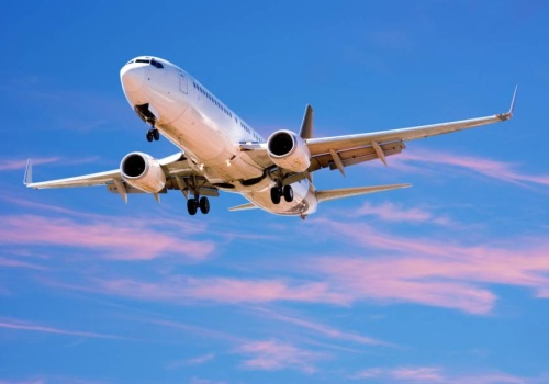 Koniec tanich lotów? Kryzys paliwowy ograniczy trasy z Polski