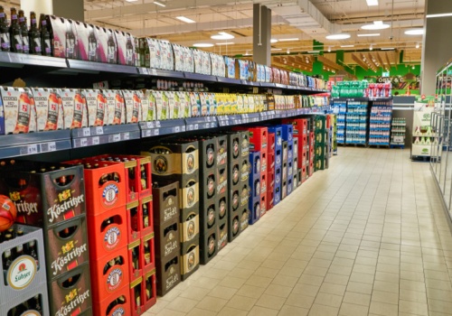 Kontrola piwa w Polsce. Nieprawidłowości w niemal połowie przypadków