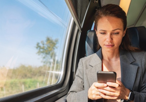 Tego nigdy nie rób w pociągu. Jeden błąd i kompromitacja gotowa