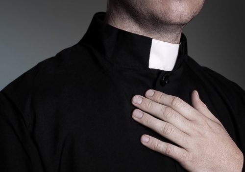 Tankuje i odjeżdża bez płacenia. Ksiądz z Podlasia znów w konflikcie z prawem