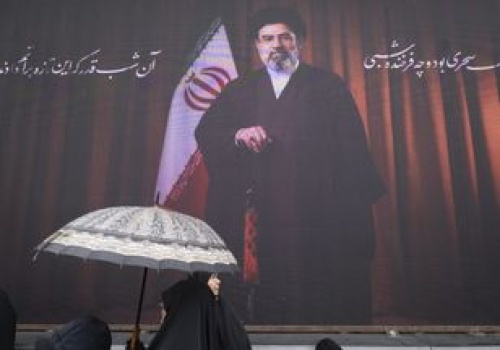 Modżataba Chamenei żyje. Ale to nie on rządzi teraz Iranem