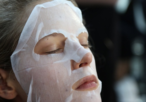 Przetestowałam topowe maski w płachcie. Nie spodziewałam się takiego efektu