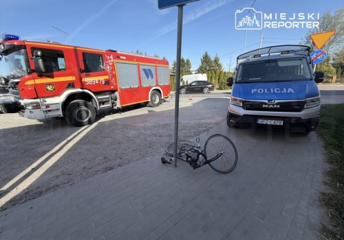 Rowerzysta potrącony pod Warszawą. Na miejsce wezwano śmigłowiec LPR