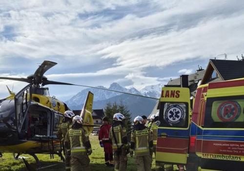 Groźny wypadek w Kościelisku. Kierującego quadem zabrał LPR do szpitala