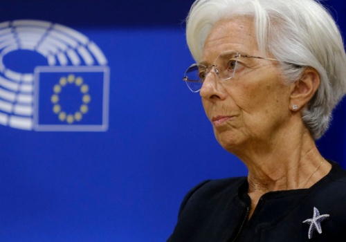 Banknoty euro zmienią wygląd, jeden nominał znika na zawsze