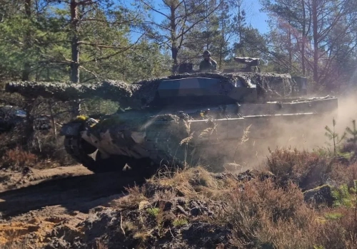 Polskie Leopardy w akcji. Pokazały potężną siłę na zagranicznych piaskach