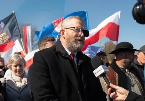 Grzegorz Braun: Globaliści nie przewidują istnienia polskiego rolnika