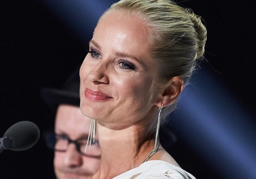 Spędzi na scenie całą dobę. Chce jej towarzyszyć ponad 700 mężczyzn. 