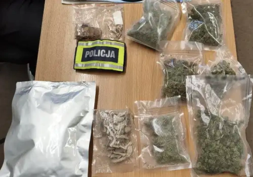 Wojna z narkotykami na Warmii i Mazurach. Ponad 13 kilogramów trucizny zdjęte z rynku