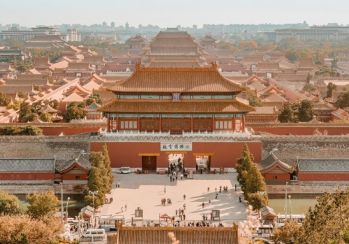 Imperialne Chiny. Mimo wady wrodzonej chłopiec był w pełni akceptowany przez społeczność