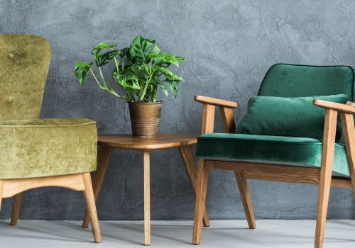 Jak wyczyścić tapicerowane meble? Sięgnij po ten produkt z kuchni