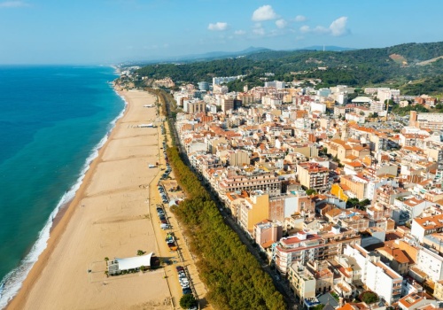 Ciepło, słonecznie i niedrogo. Oto najpopularniejsze kierunki na majówkę. Od 809 zł