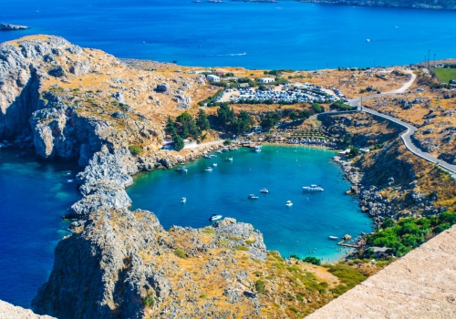 ✨Grecki start wakacji w świetnej cenie☀️ Wycieczka na Rodos za 979 PLN 😍 Loty i hotel ze śniadaniami ✈️🍳